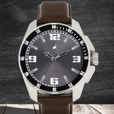 Fastrack Men Grey Dial Watch 3084SL02