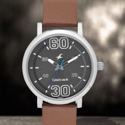 Fastrack Men Gunmetal-Toned Analogue Wat...