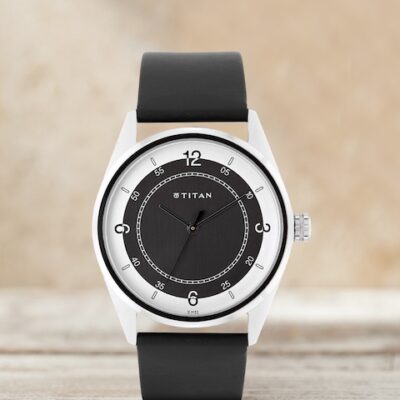 Titan Men Black Dial & Black Leathe...