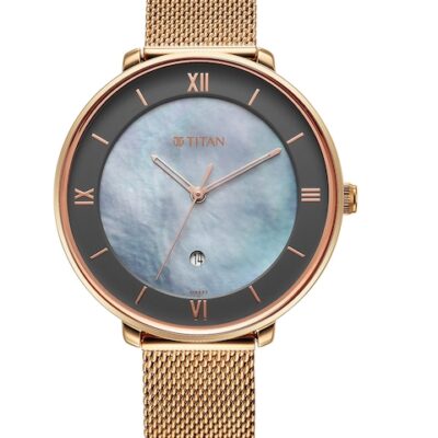 Titan Women Brass Mother of Pearl Dial B...